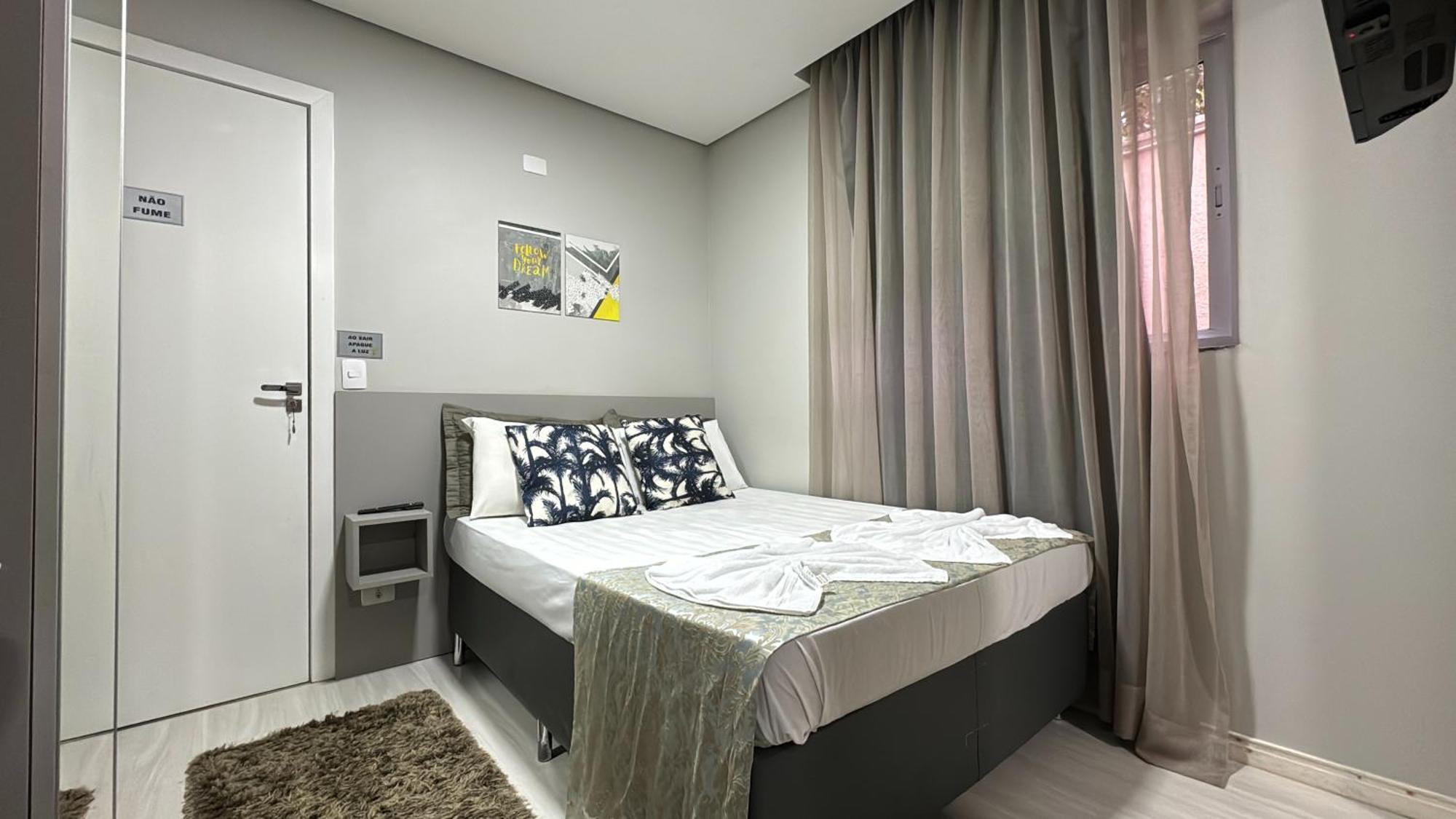 09- Studio Lindamente Decorado! Ideal Para Casal!!! 쿠리치바 외부 사진