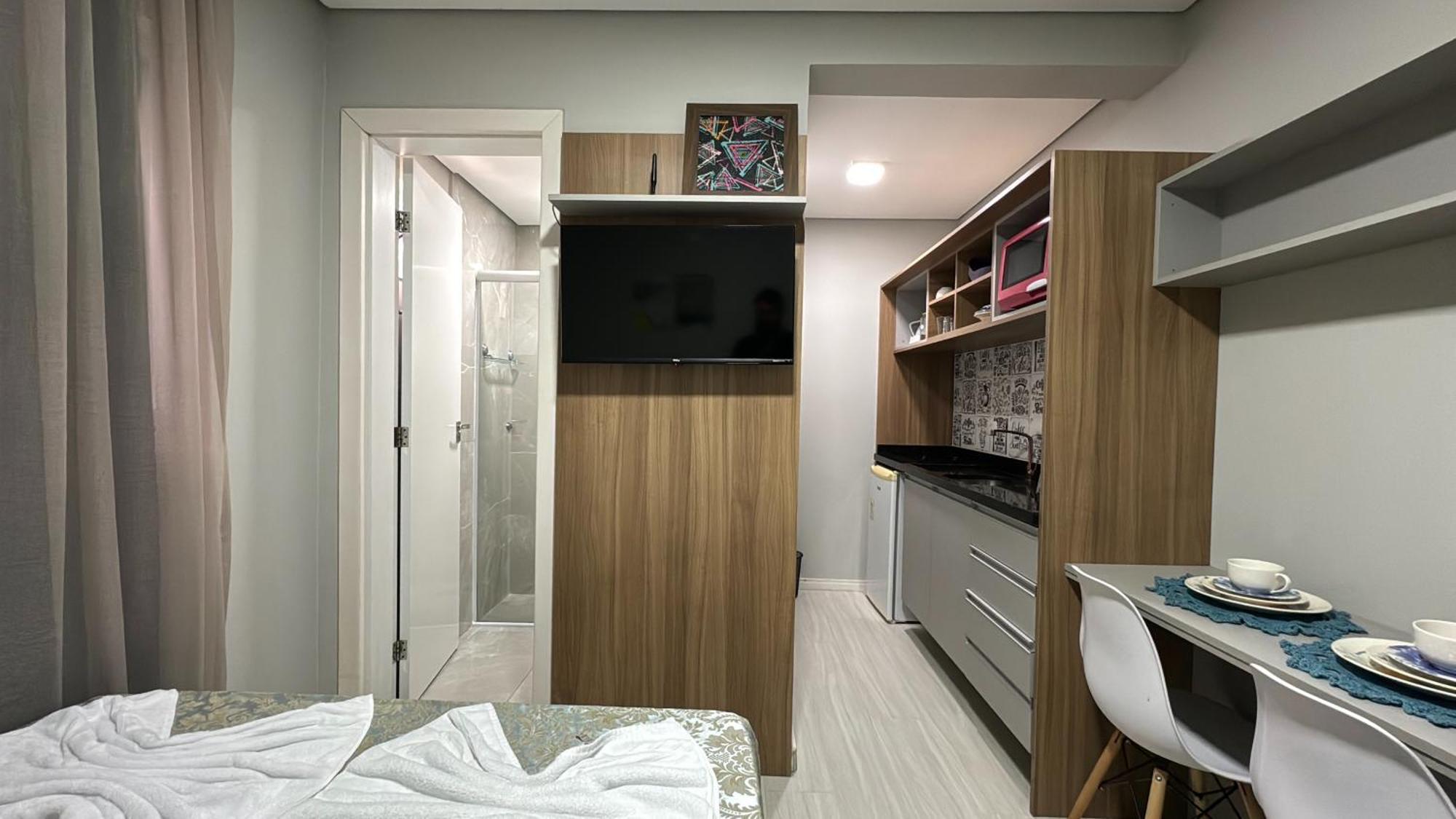 09- Studio Lindamente Decorado! Ideal Para Casal!!! 쿠리치바 외부 사진