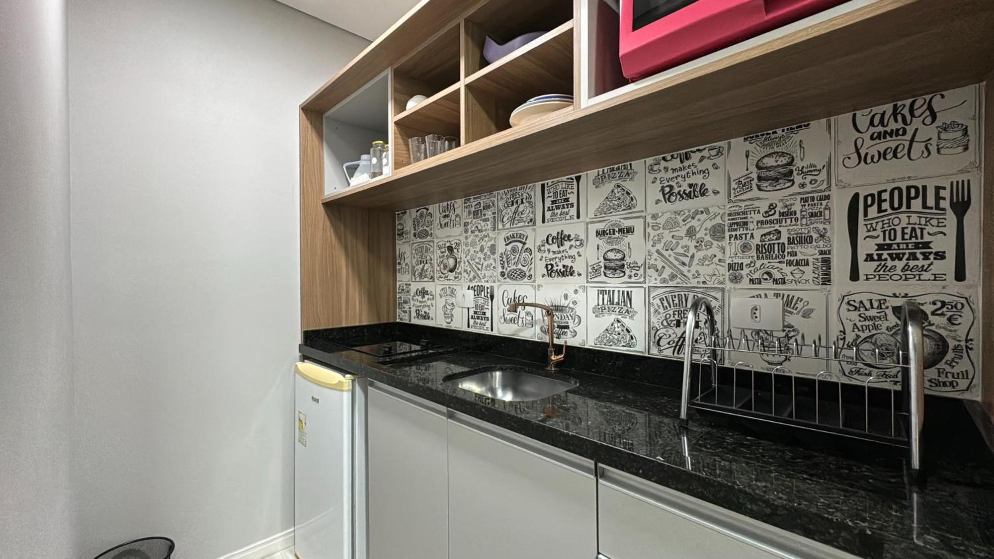 09- Studio Lindamente Decorado! Ideal Para Casal!!! 쿠리치바 외부 사진