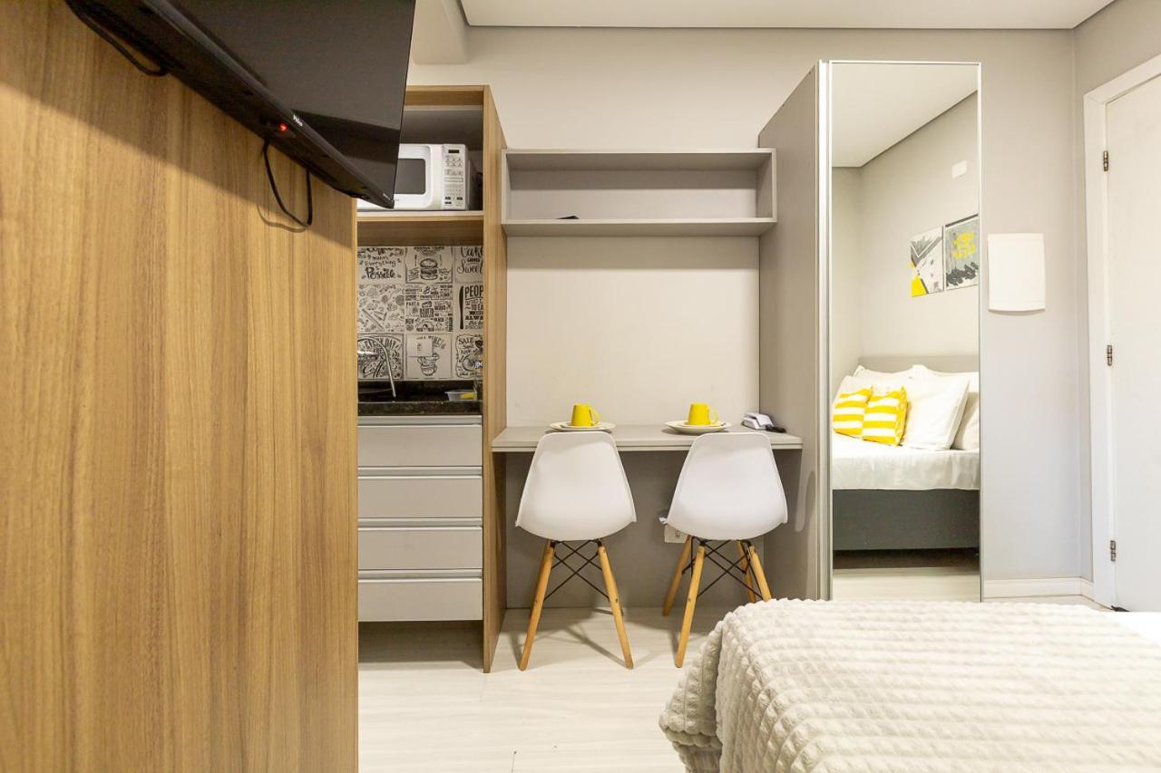 09- Studio Lindamente Decorado! Ideal Para Casal!!! 쿠리치바 외부 사진