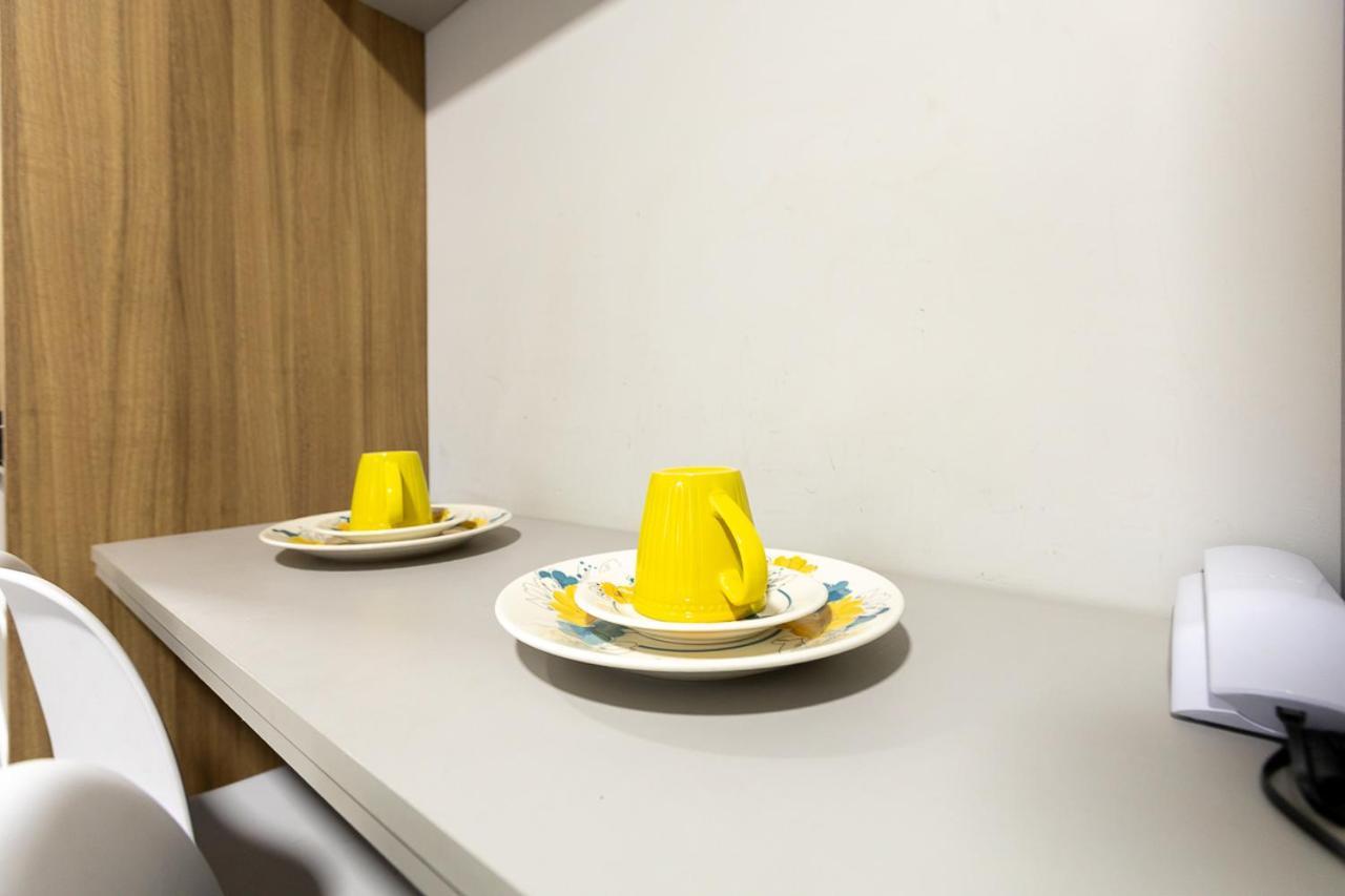 09- Studio Lindamente Decorado! Ideal Para Casal!!! 쿠리치바 외부 사진